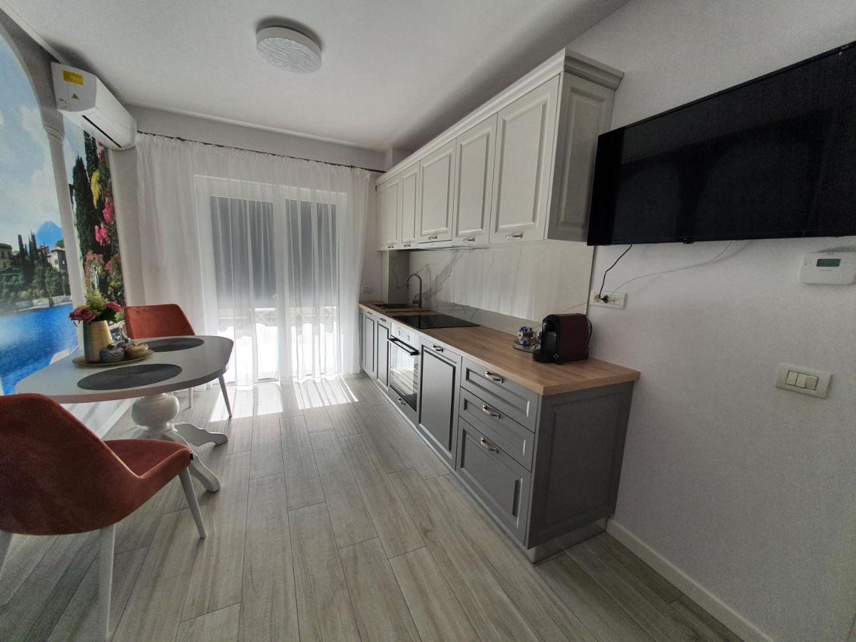 Ale House Apartment Орадеа Екстериор снимка