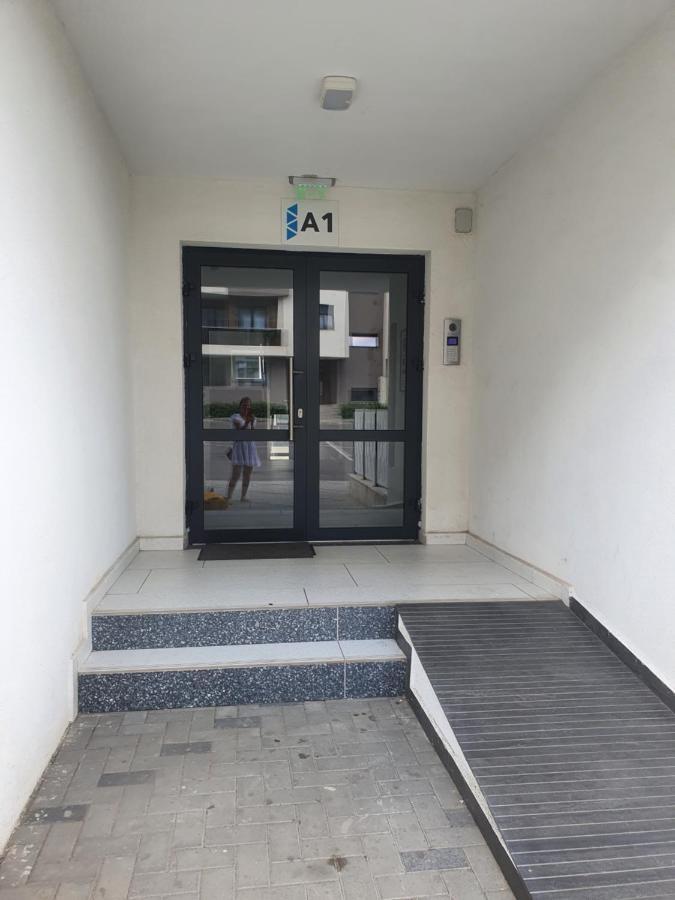 Ale House Apartment Орадеа Екстериор снимка